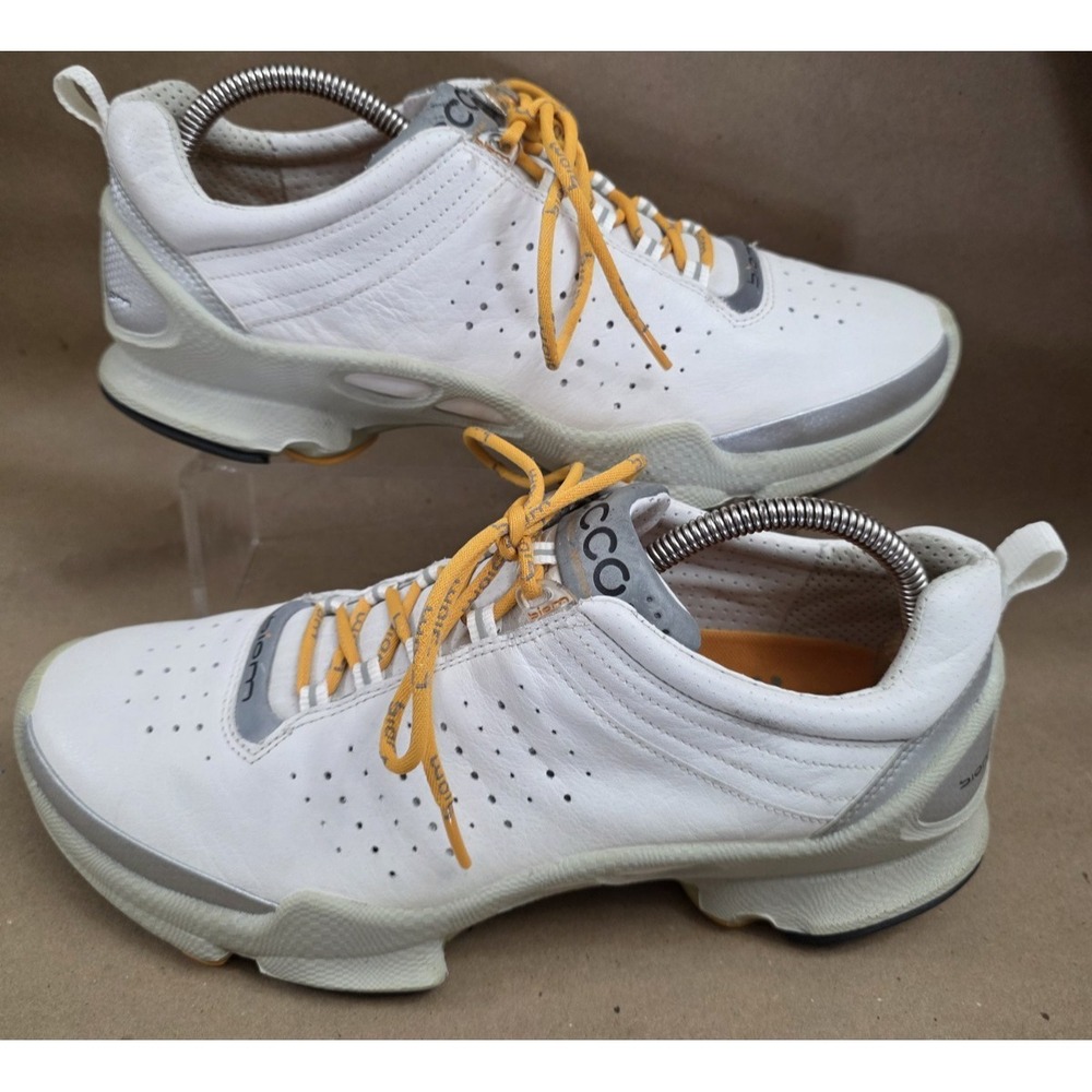 ECCO BIOM C (Sz 43) Men's Low sneakers White Yak leather